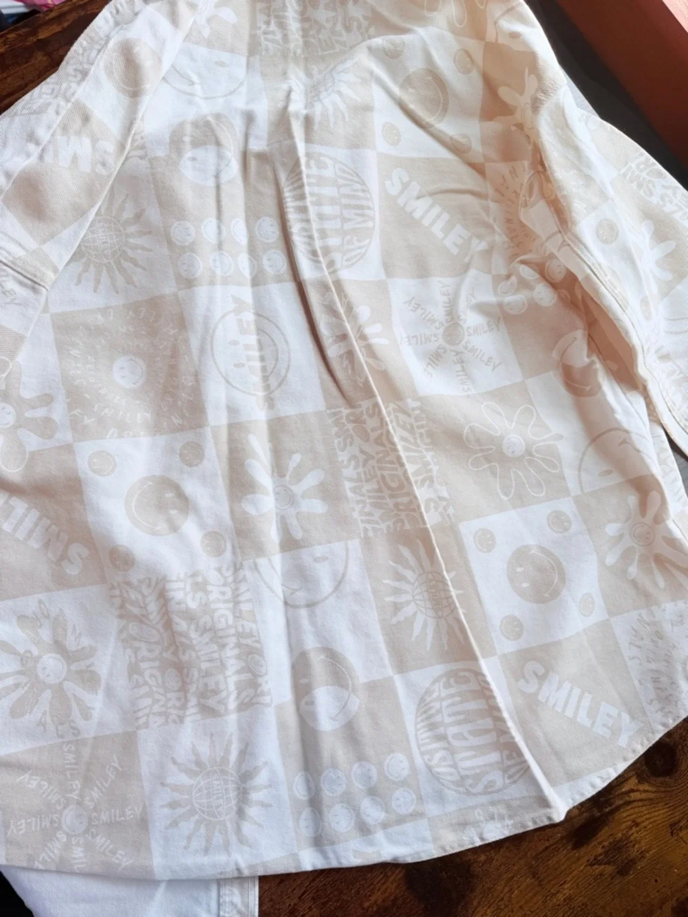 Smiley Face H&M jacket size small - Picture 4 of 9